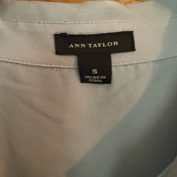 Ann Taylor dusk- blue starburst blouse with gems. Size Small - Picture 3 of 6